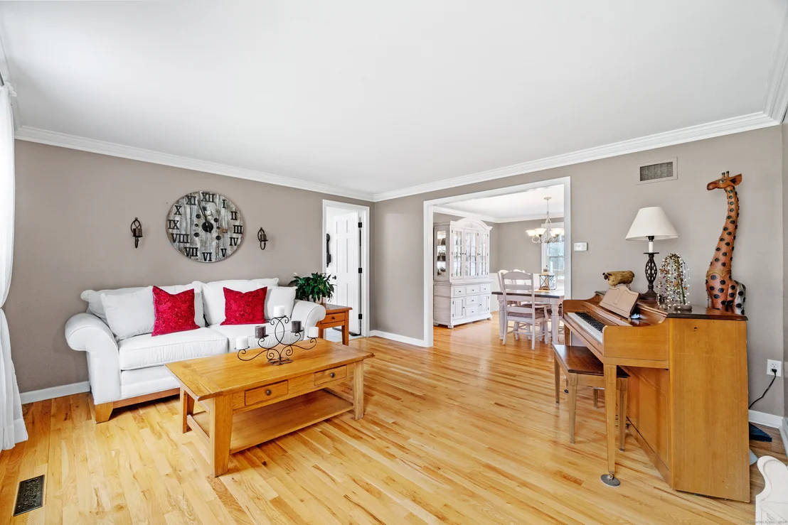 Photo of 25 Laurelwood Drive