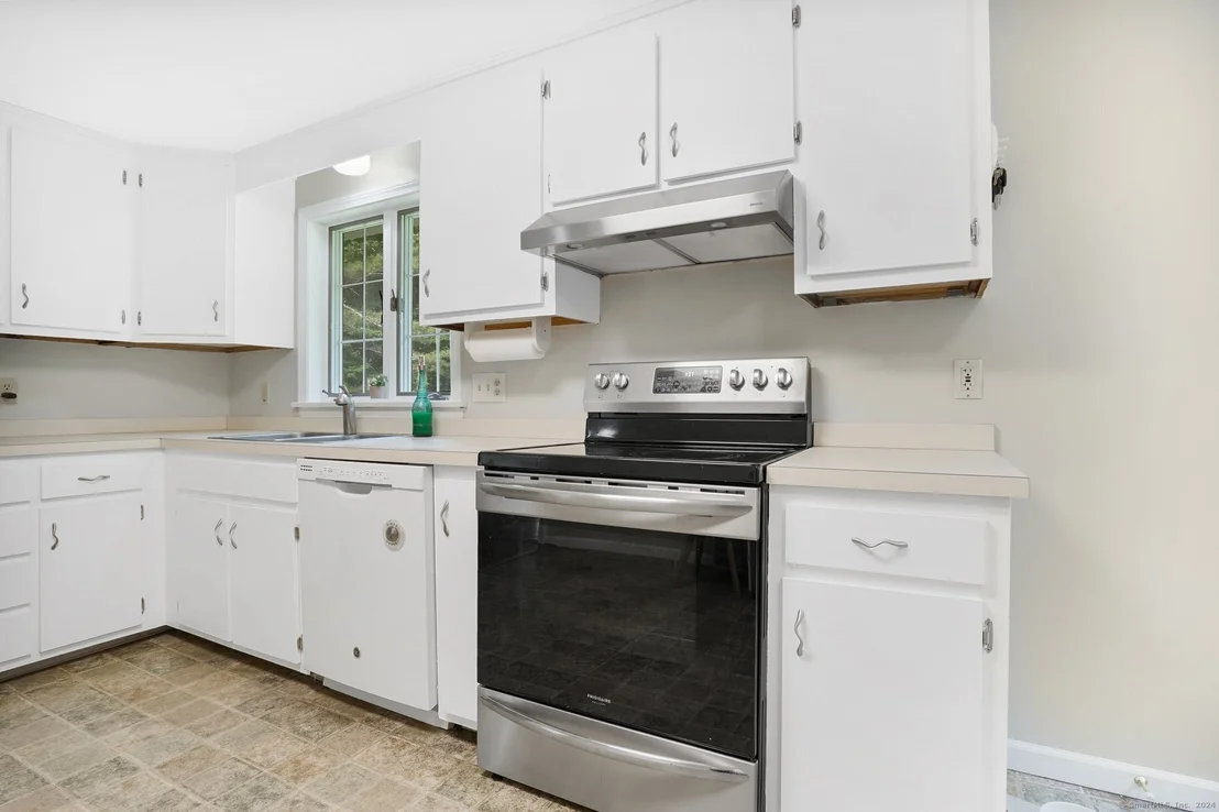 Photo of 34 Pinecrest Road