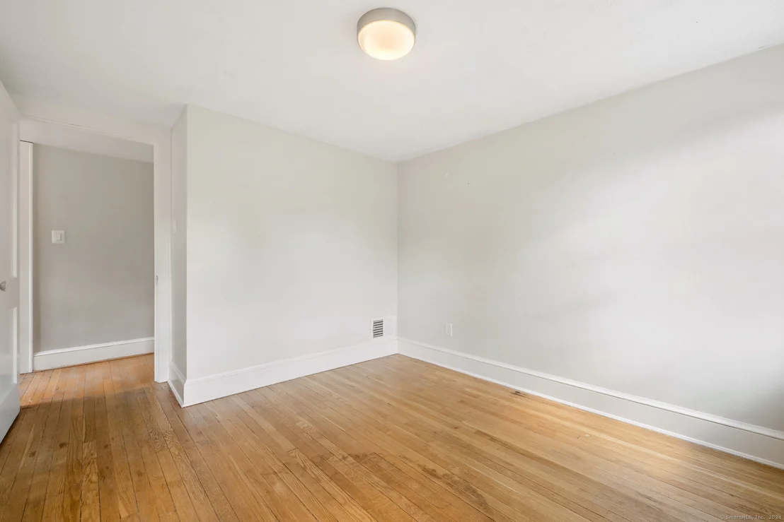 Photo of 1016 Ridge Road