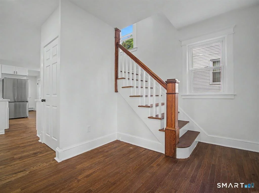 Photo of 61 Fairview Avenue