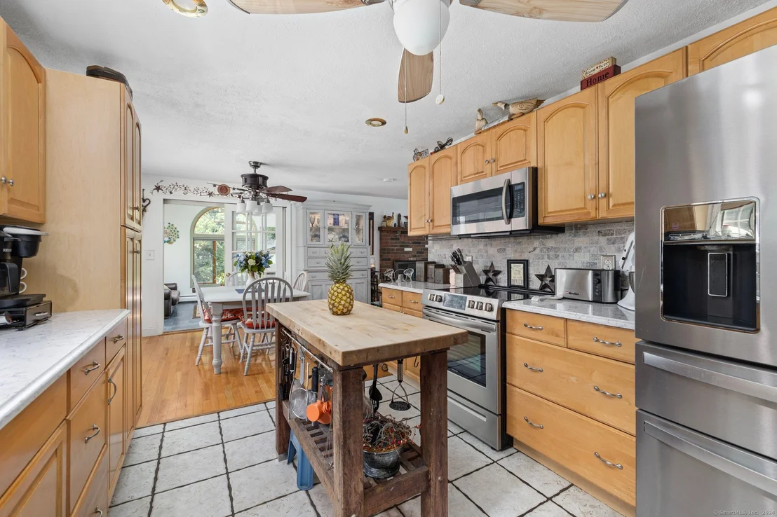 Photo of 787 Cook Hill Road
