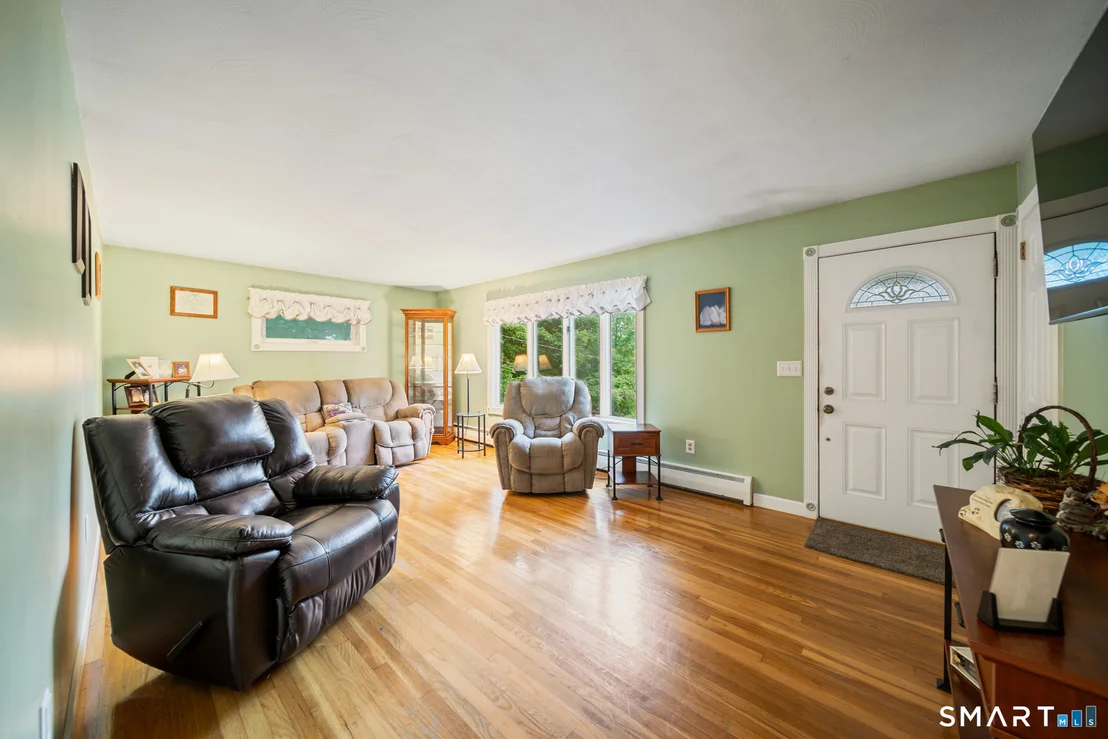 Photo of 137 Maple Hill Road