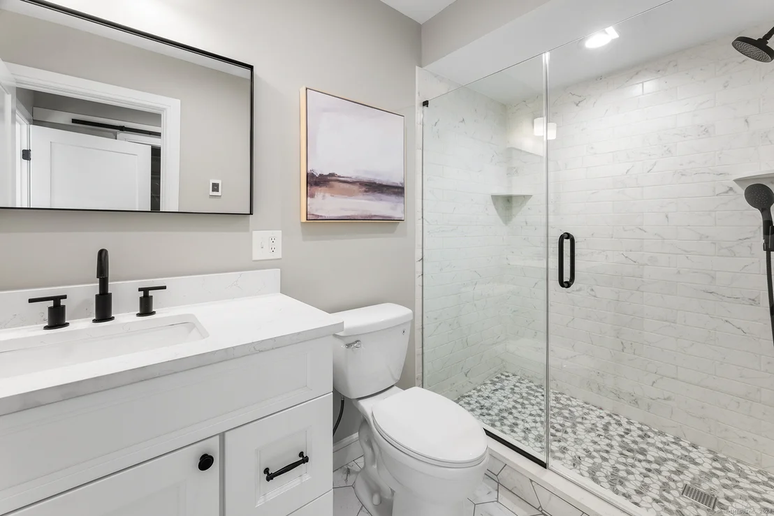 Photo of 16 Ariel Way