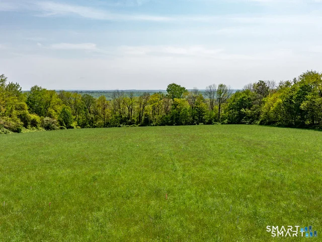 Photo of 215B Melius Road