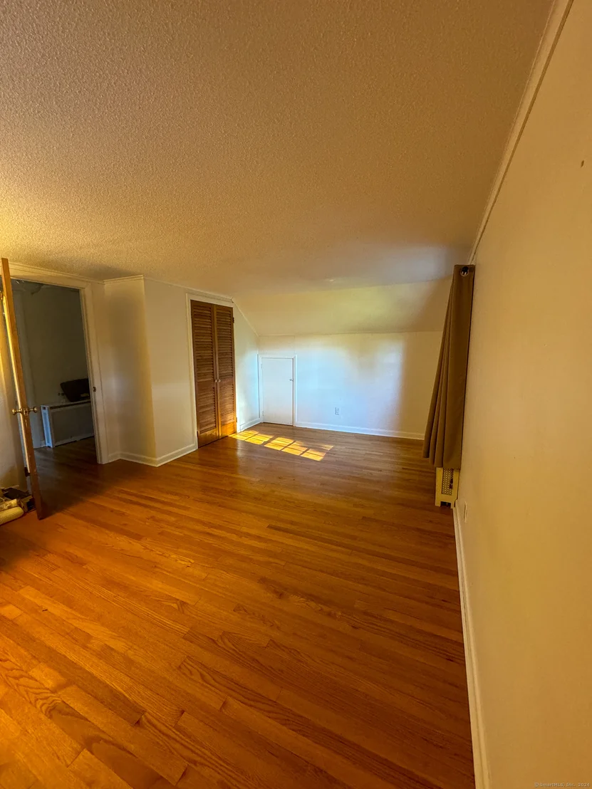 Photo of 211 High Street
