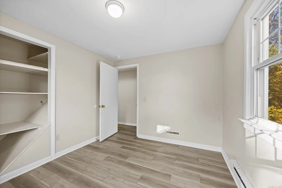 Photo of 1324 Notch Road