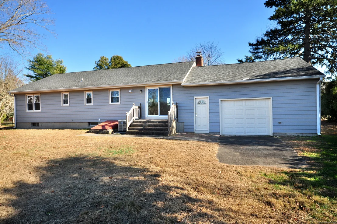 Photo of 605 Palisado Avenue
