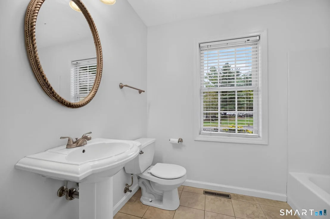 Photo of 1137 Ridgewood Road