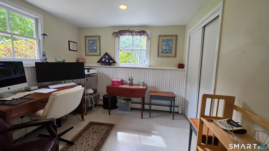 Photo of 261 Ridgewood Drive