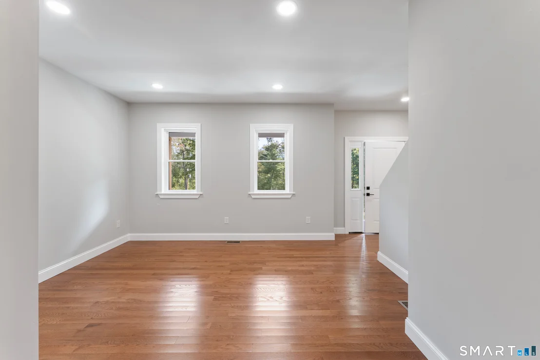 Photo of 769 Brook Road