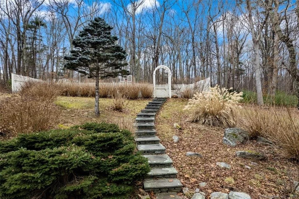 Photo of 749 Green Hill Road