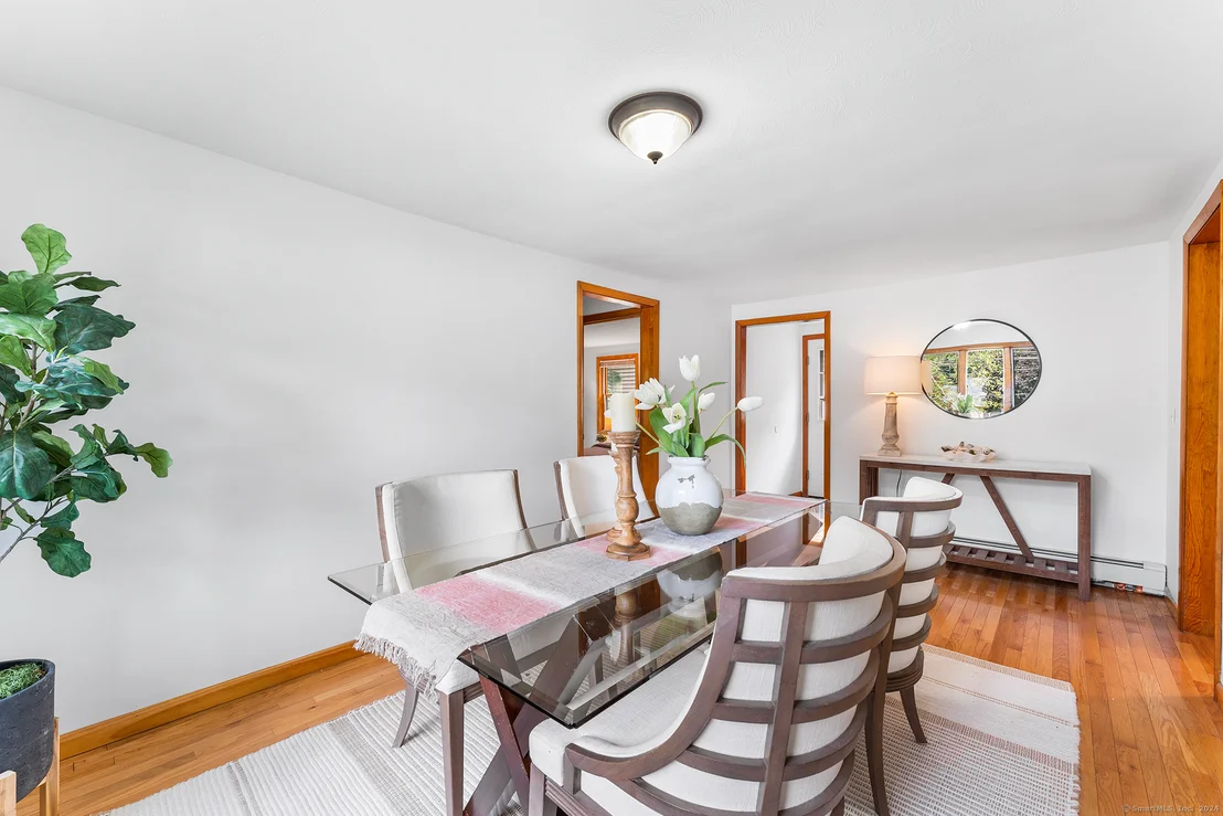 Photo of 866 Mount Vernon Road