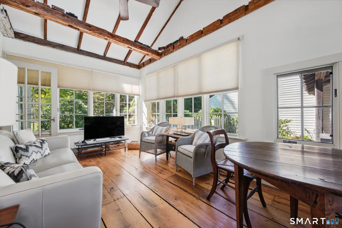 Photo of 2 Pomperaug Road