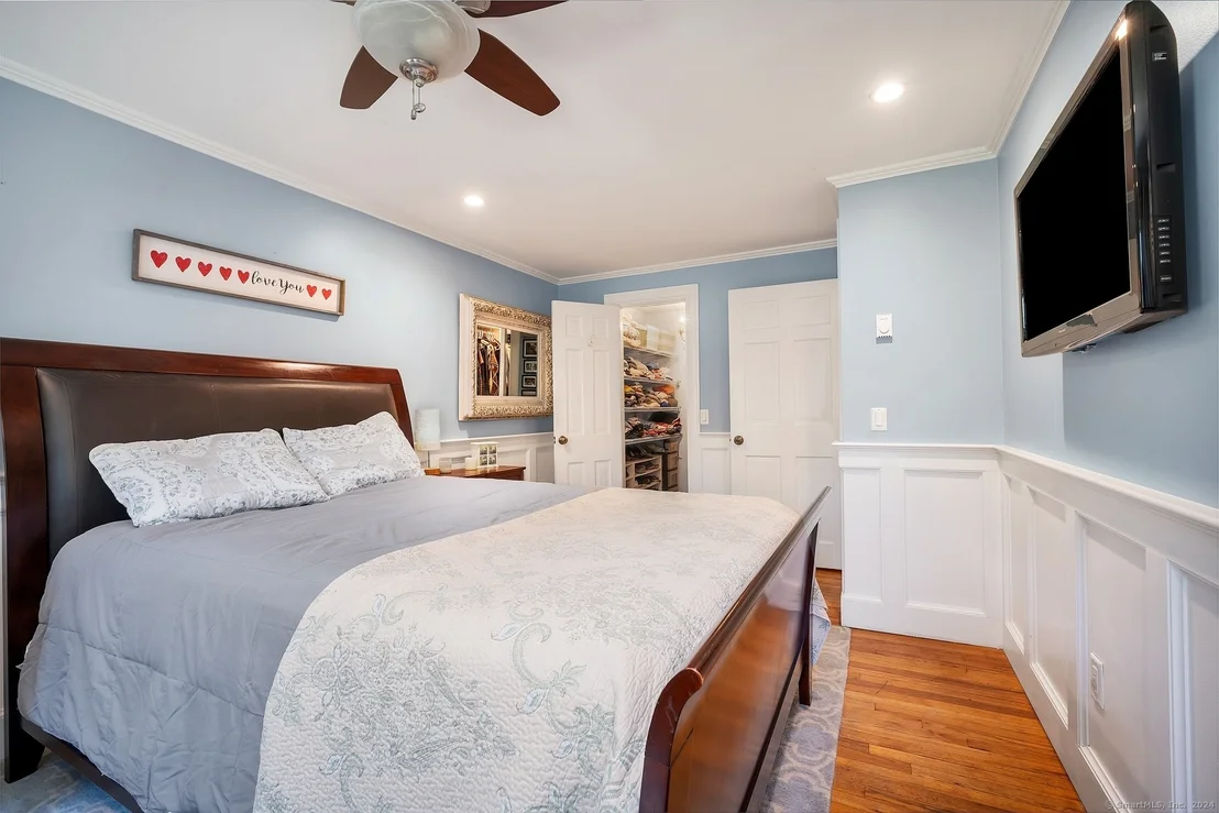 Photo of 24 Champlain Drive