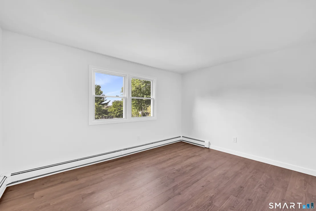 Photo of 93 Cookes Ridge