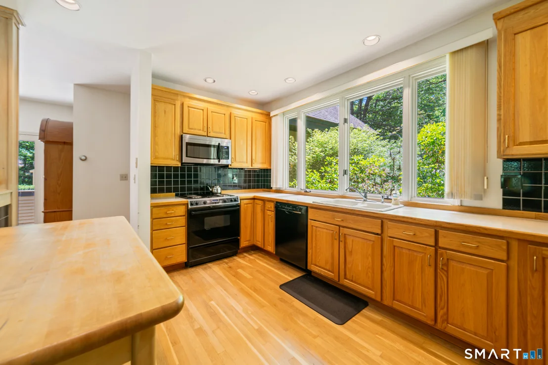 Photo of 8 Beacon Heath