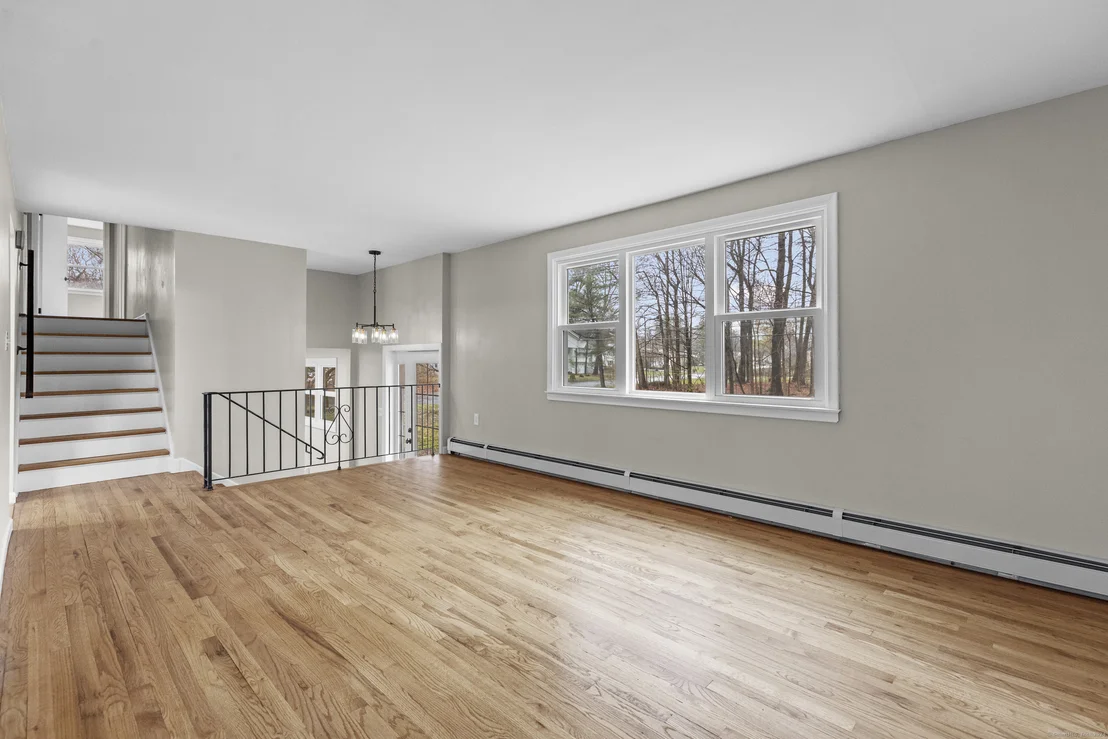 Photo of 35 Hampton Lane