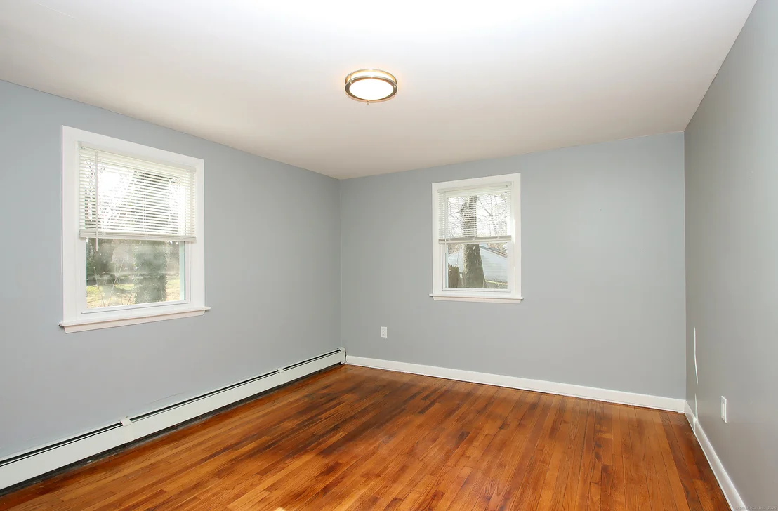 Photo of 15 Rood Avenue