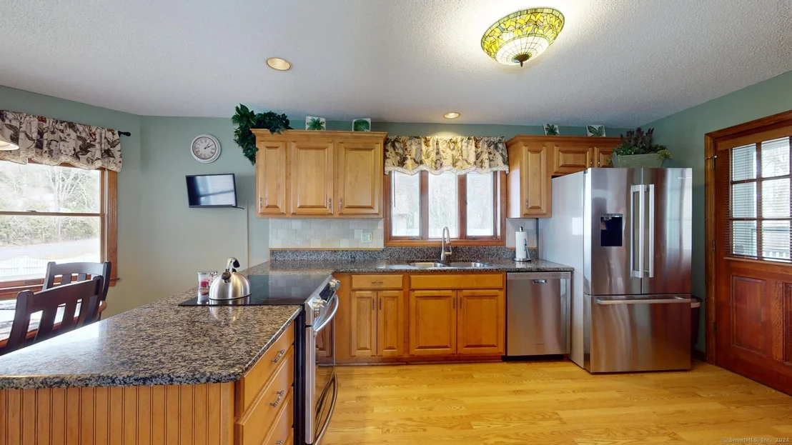 Photo of 18 Pinecrest Road
