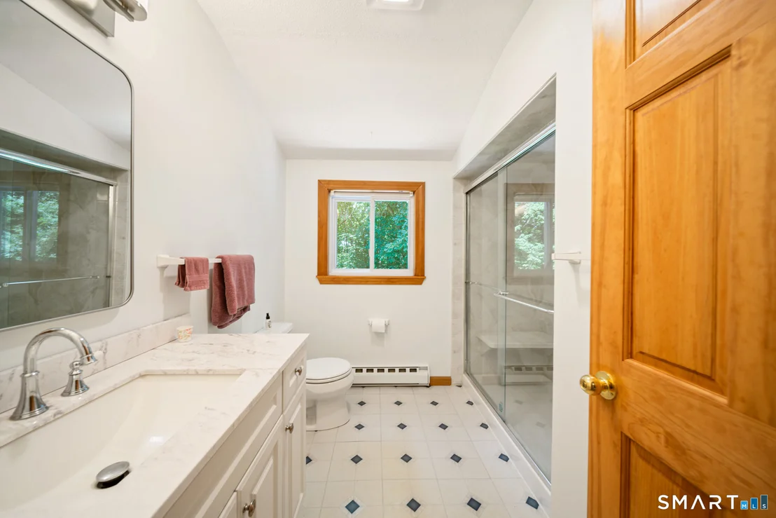Photo of 231 Crestwood Drive