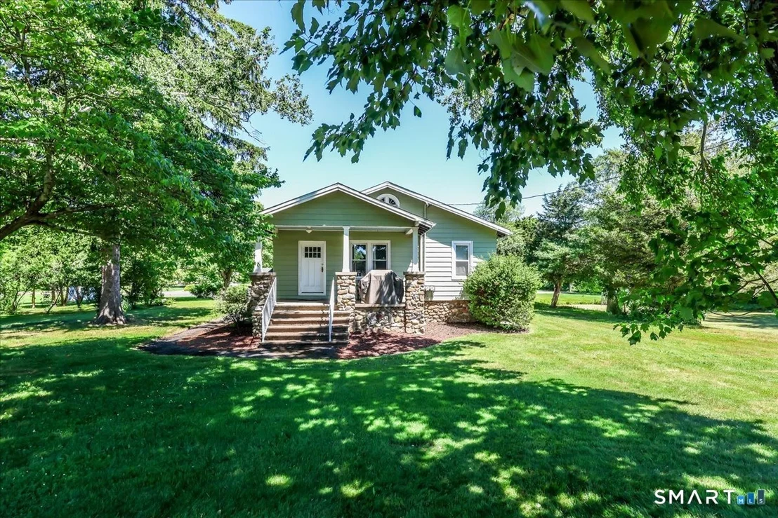 Photo of 161 Derby Avenue