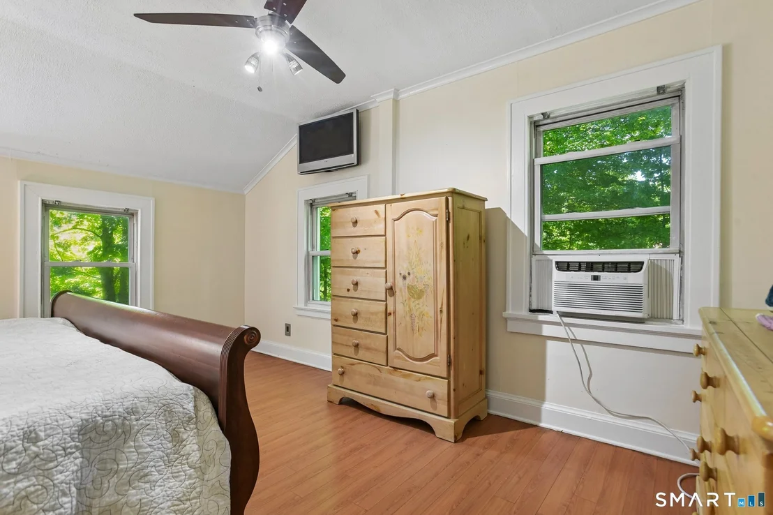 Photo of 817 Carrington Road