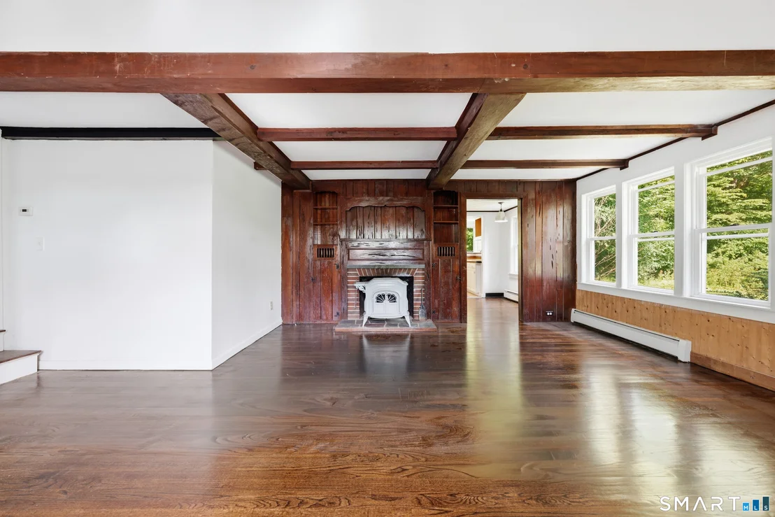 Photo of 222 Spring Road