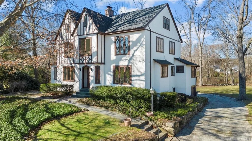 Photo of 98 Overbrook Drive