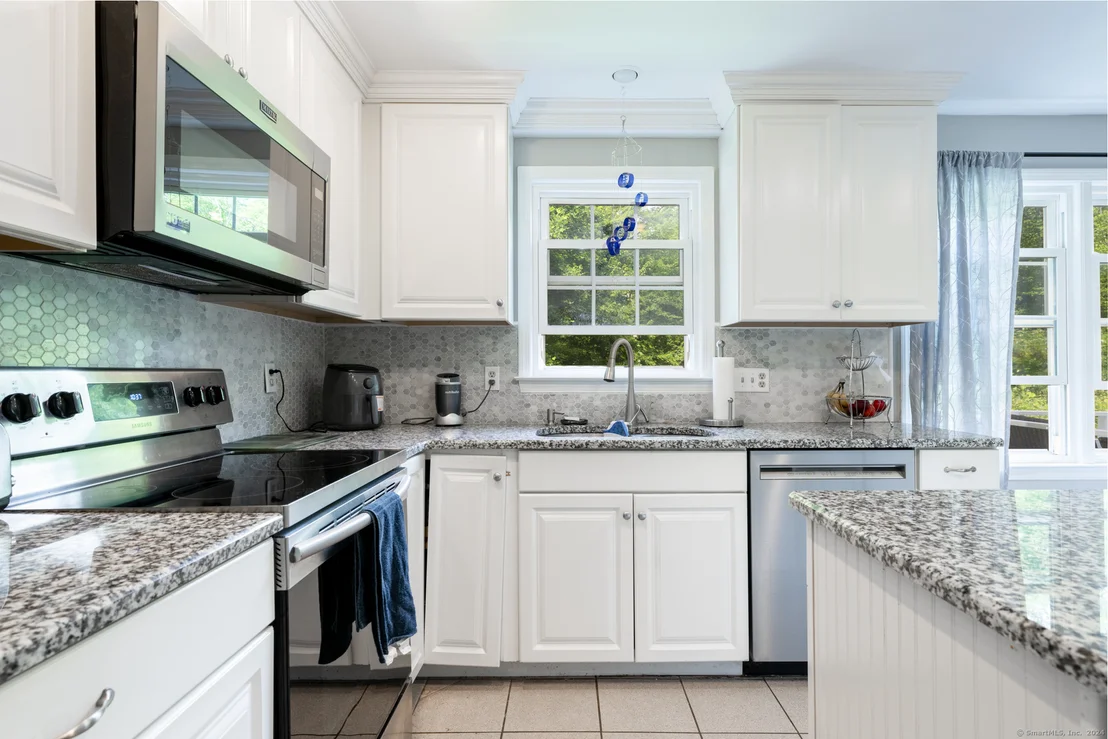 Photo of 285 Sperry Road