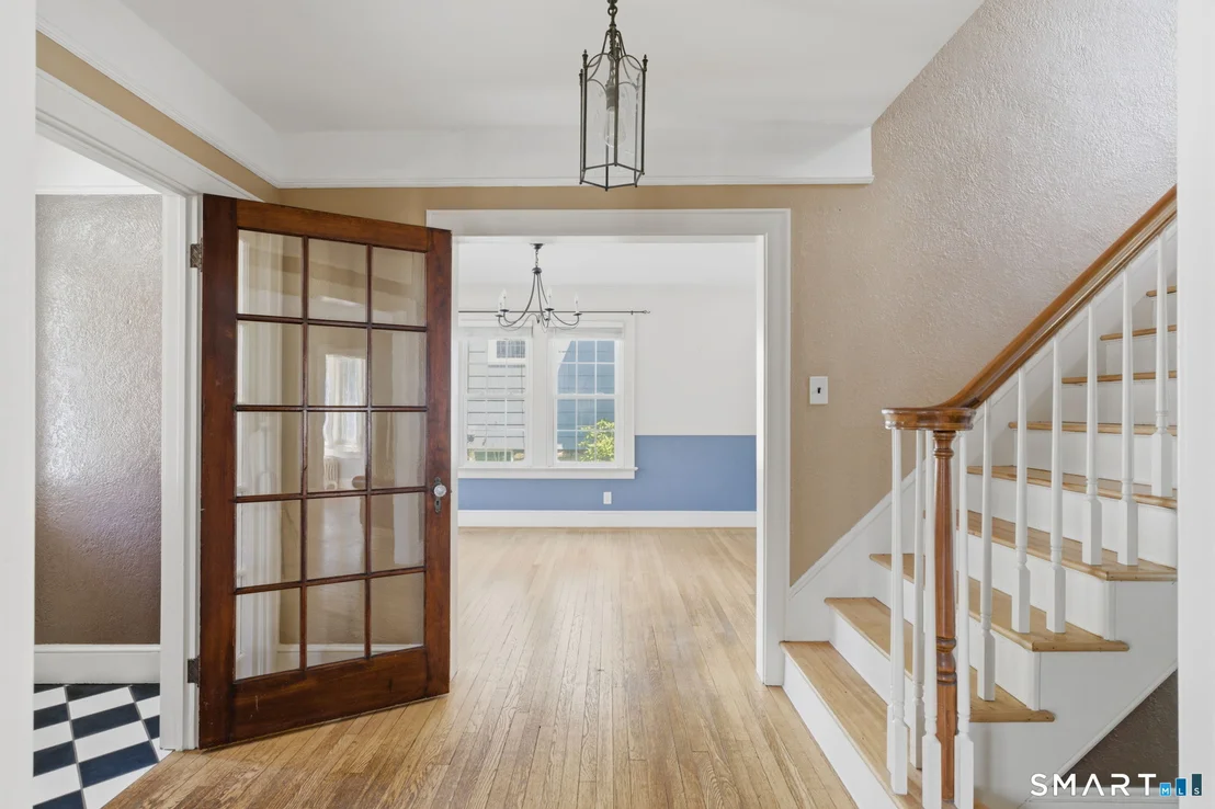 Photo of 25 Walnut Street