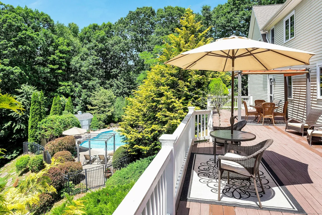 Photo of 26 Oak Ridge Drive