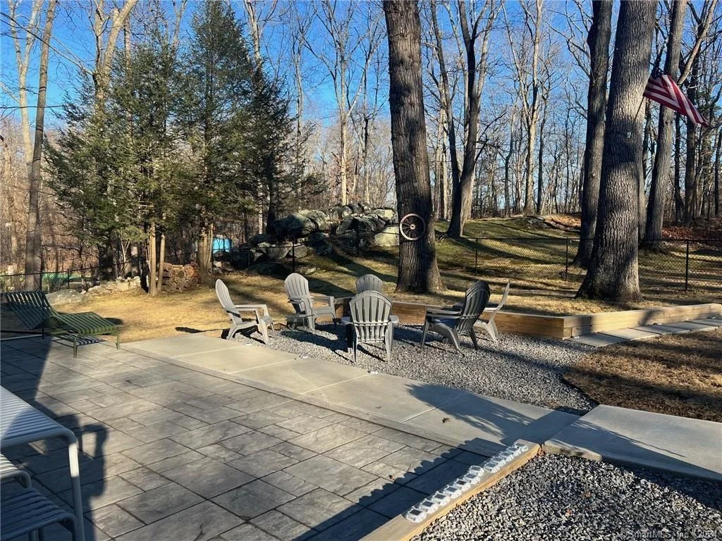 Photo of 82 Floradan Road