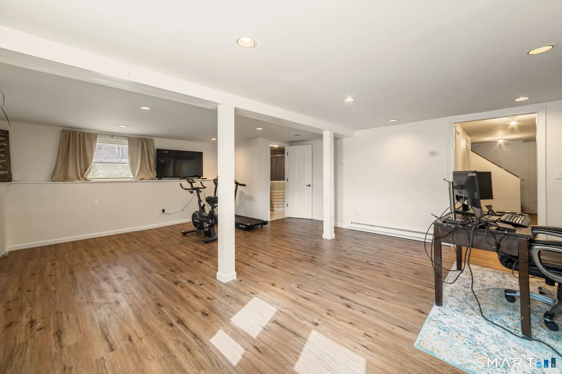 Photo of 185 Bluebird Drive