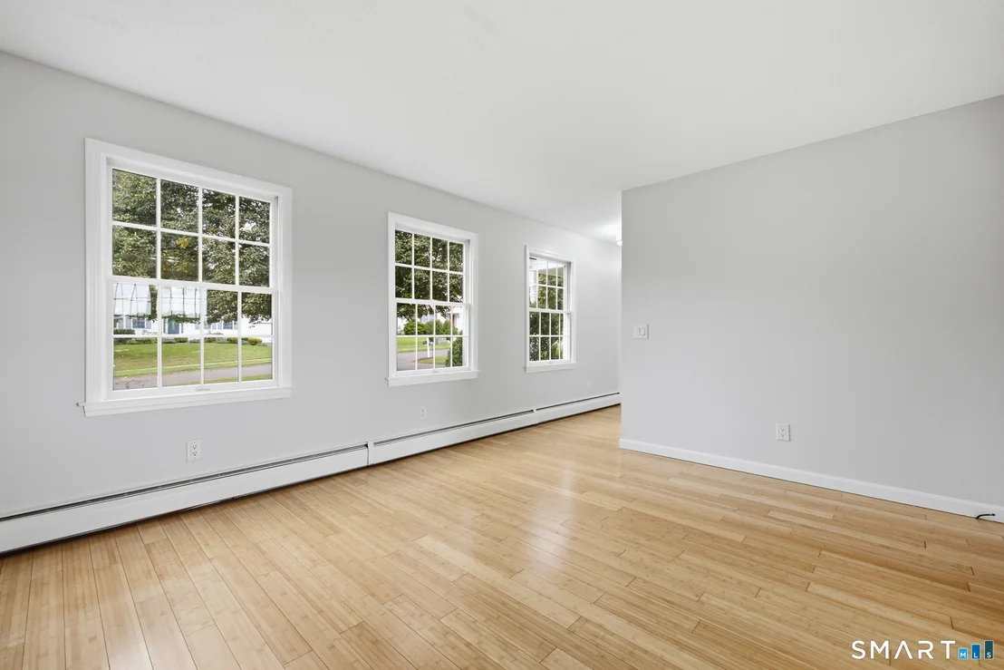 Photo of 35 Heritage Drive