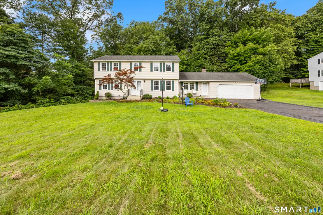 Photo of 45 Montowese Trail