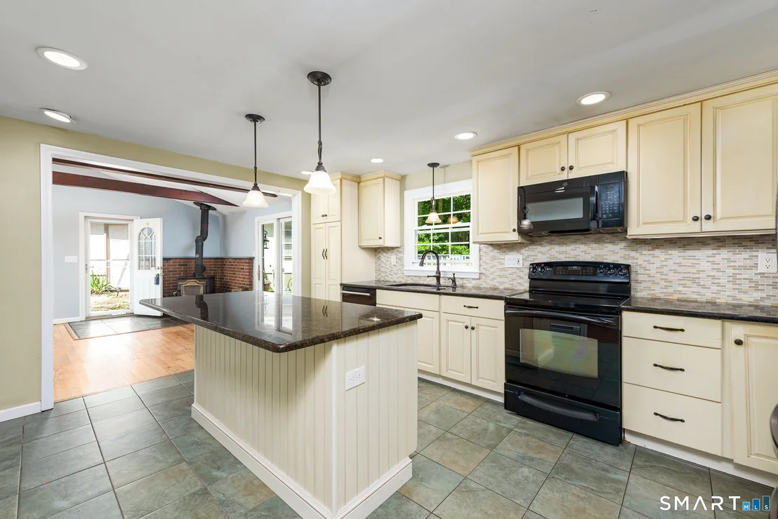 Photo of 136 Dickinson Road