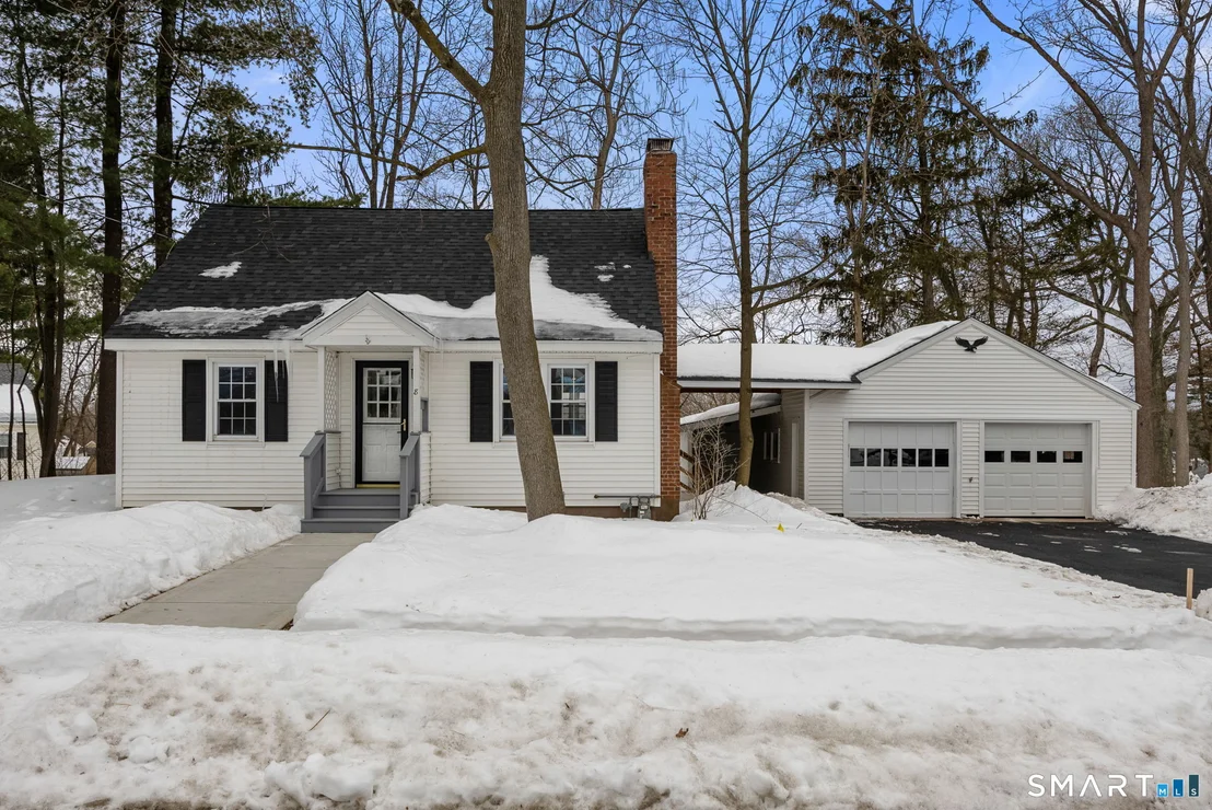 Photo of 8 Hendee Road