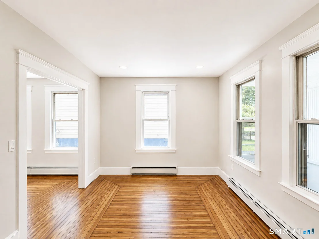 Photo of 93 Stevens Avenue