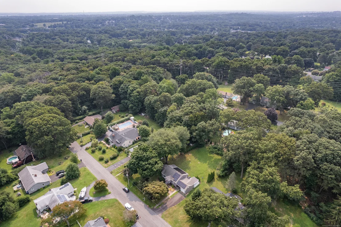 Photo of 56 Leffert Road