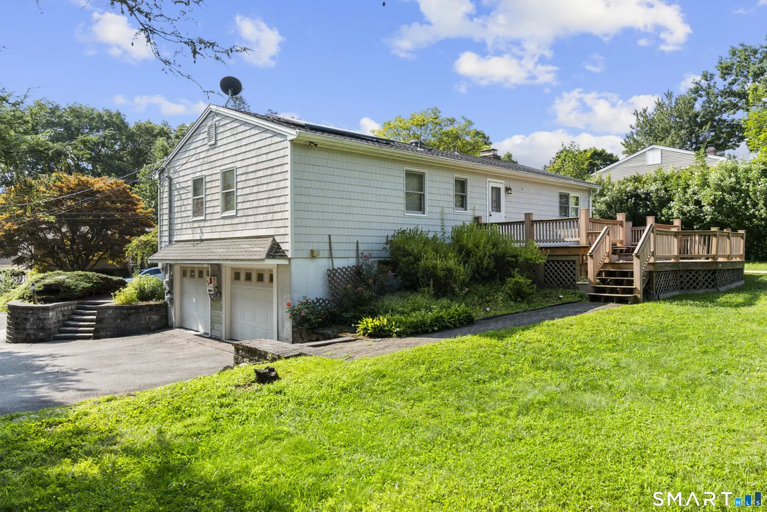 Photo of 5 Oak Hill Road