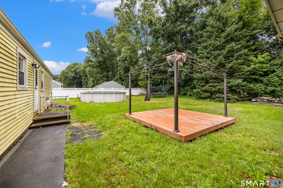 Photo of 58 Robin Hill Road
