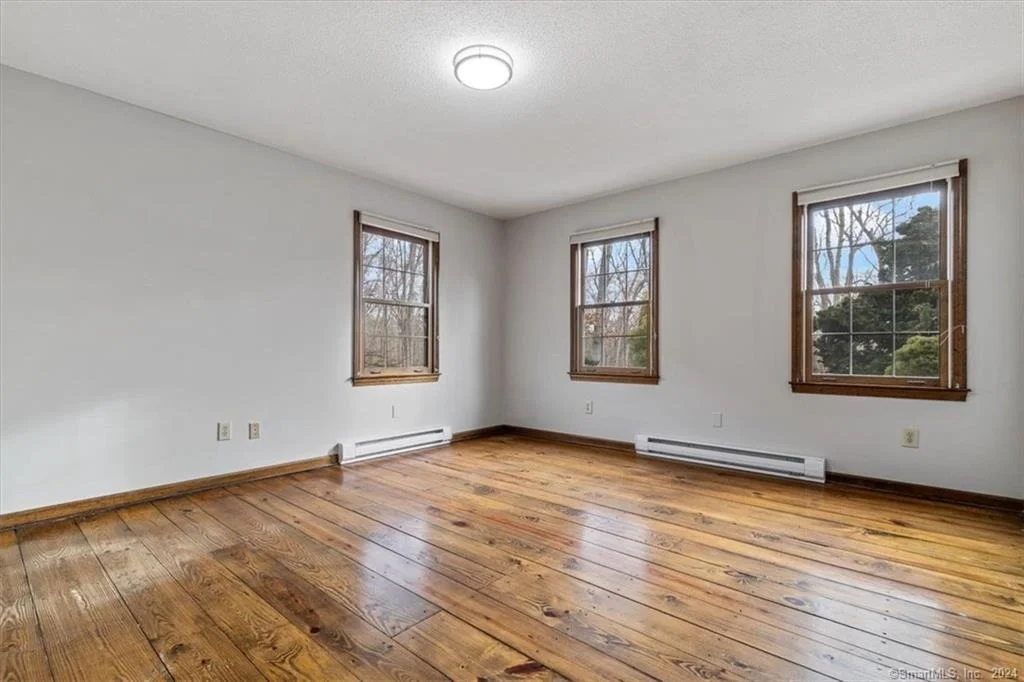 Photo of 749 Green Hill Road