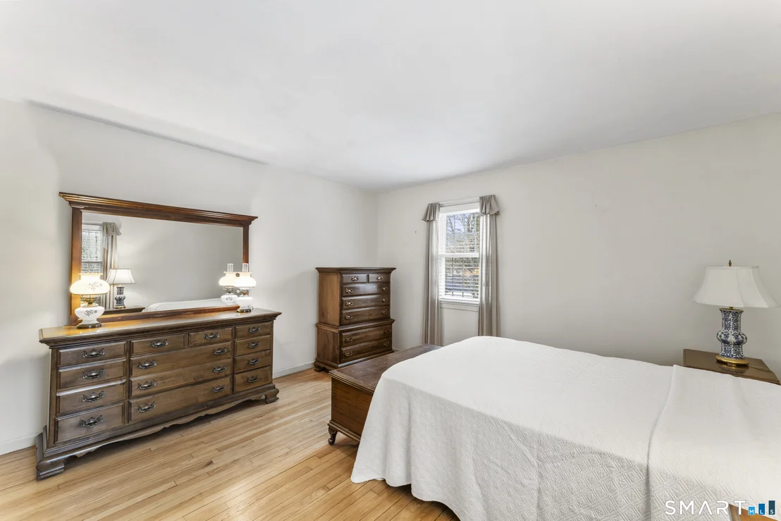 Photo of 6 Crestwood Drive