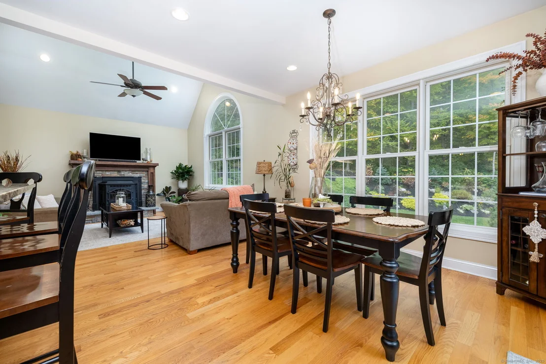 Photo of 154 Cascade Ridge