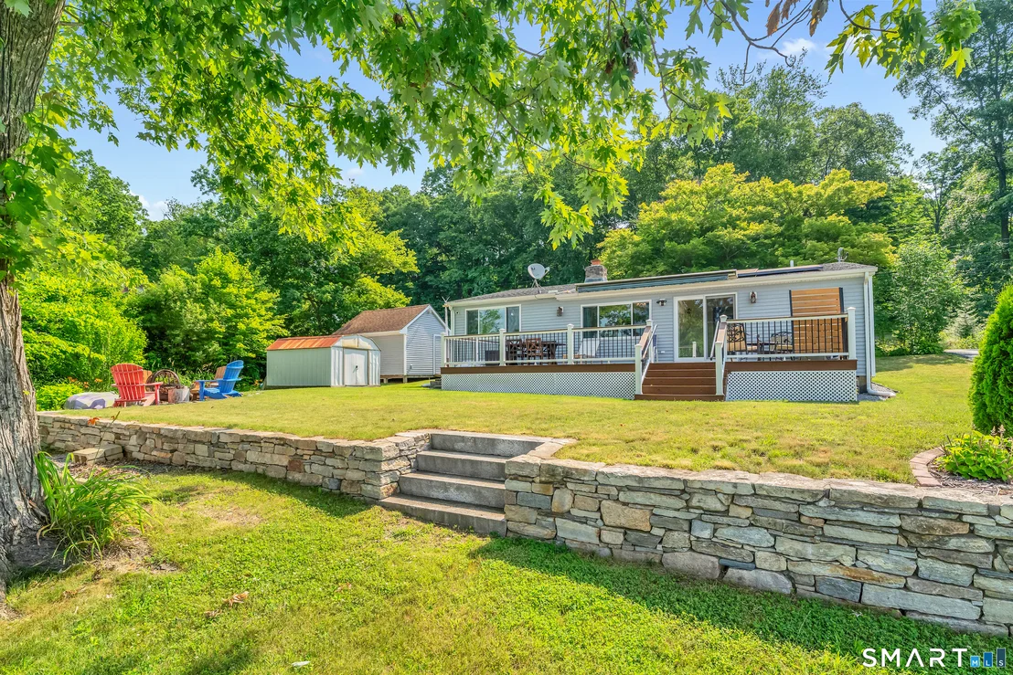 Photo of 51 Lakeview Drive