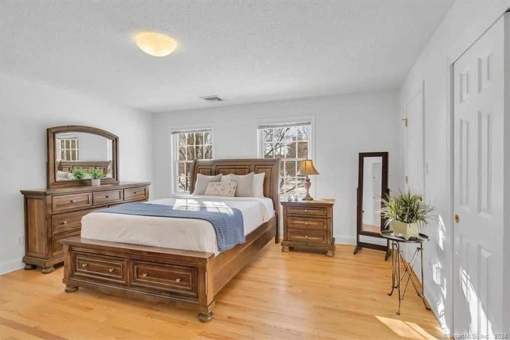 Photo of 65 Mountain Pond Road