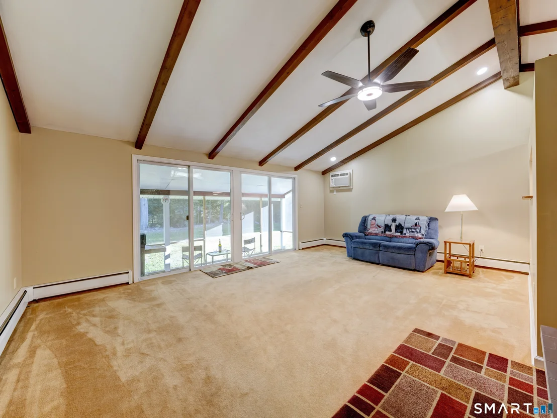 Photo of 225 Dorothy Drive