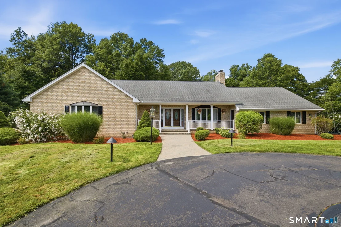 Photo of 115 Somerwynd Lane