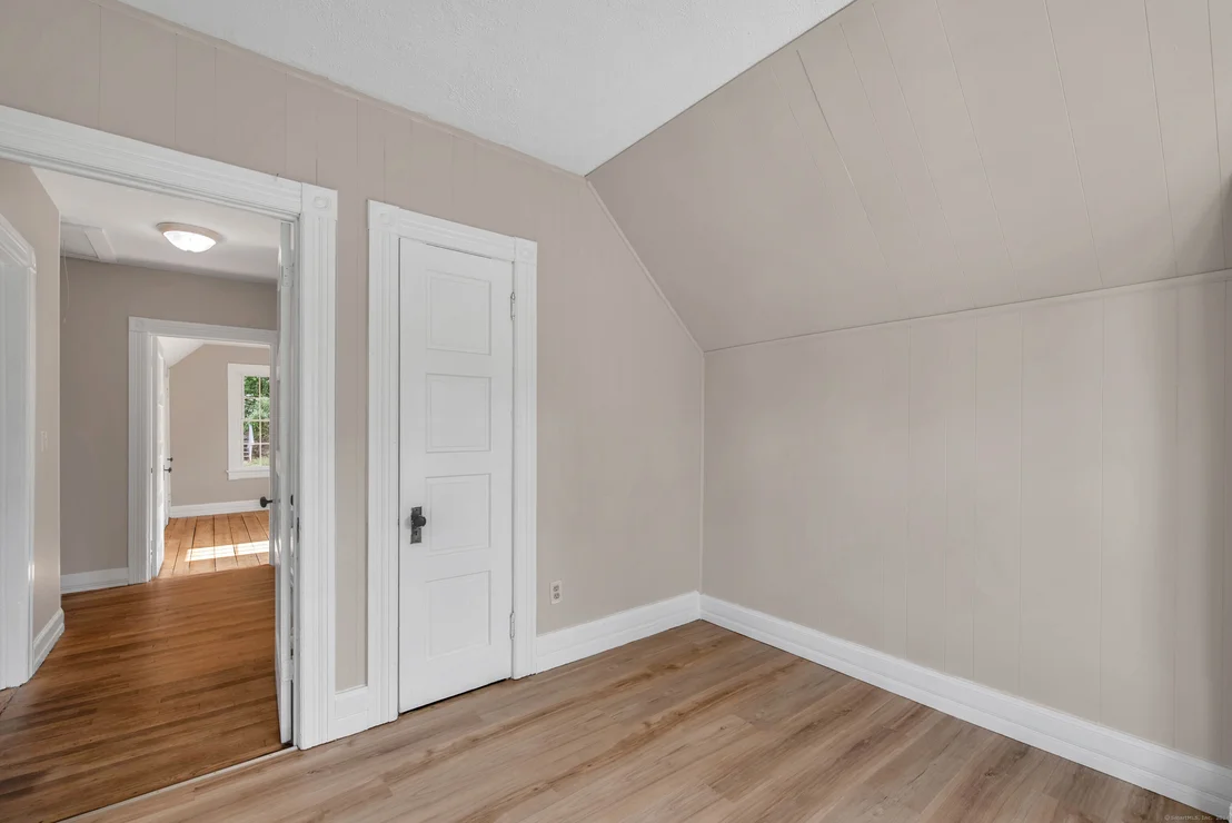 Photo of 36 Oak Street