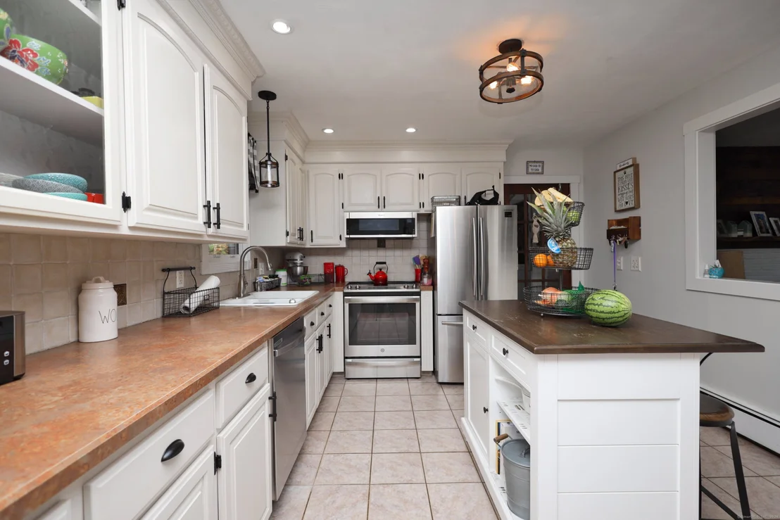 Photo of 17 Rowland Drive